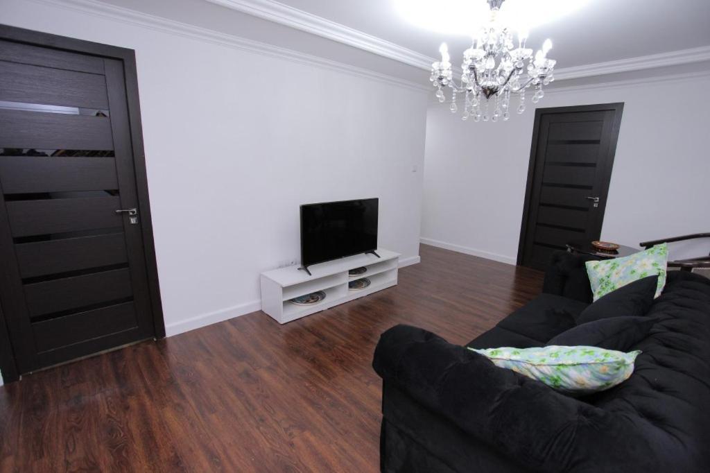 Overlooking Registan Square Luxury 2 Bedrooms Apartment Samarkand Exterior photo